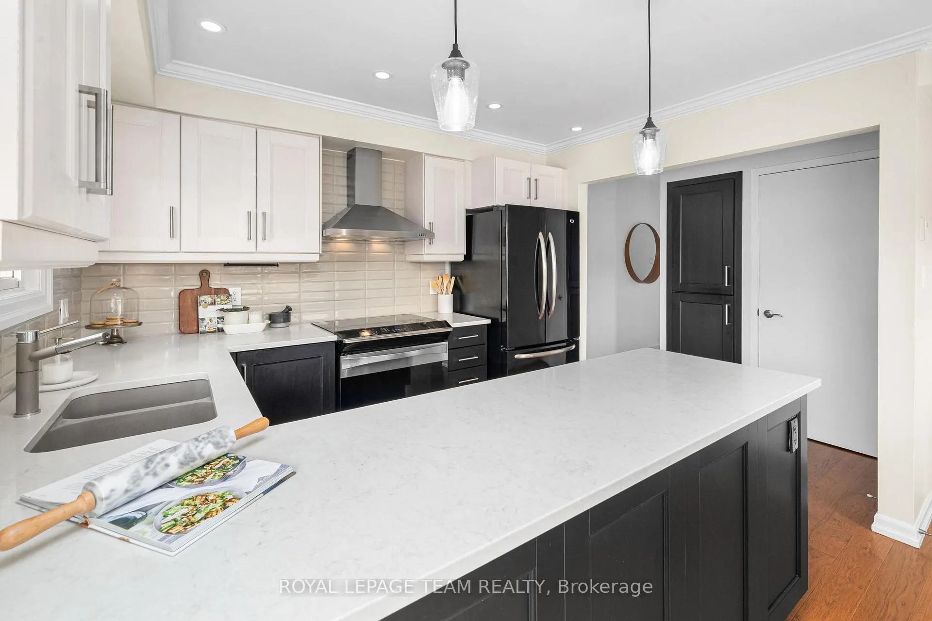 Photo 20 of 28 Conover Street, Ottawa, Craig Henry/Woodvale — HOMEH
