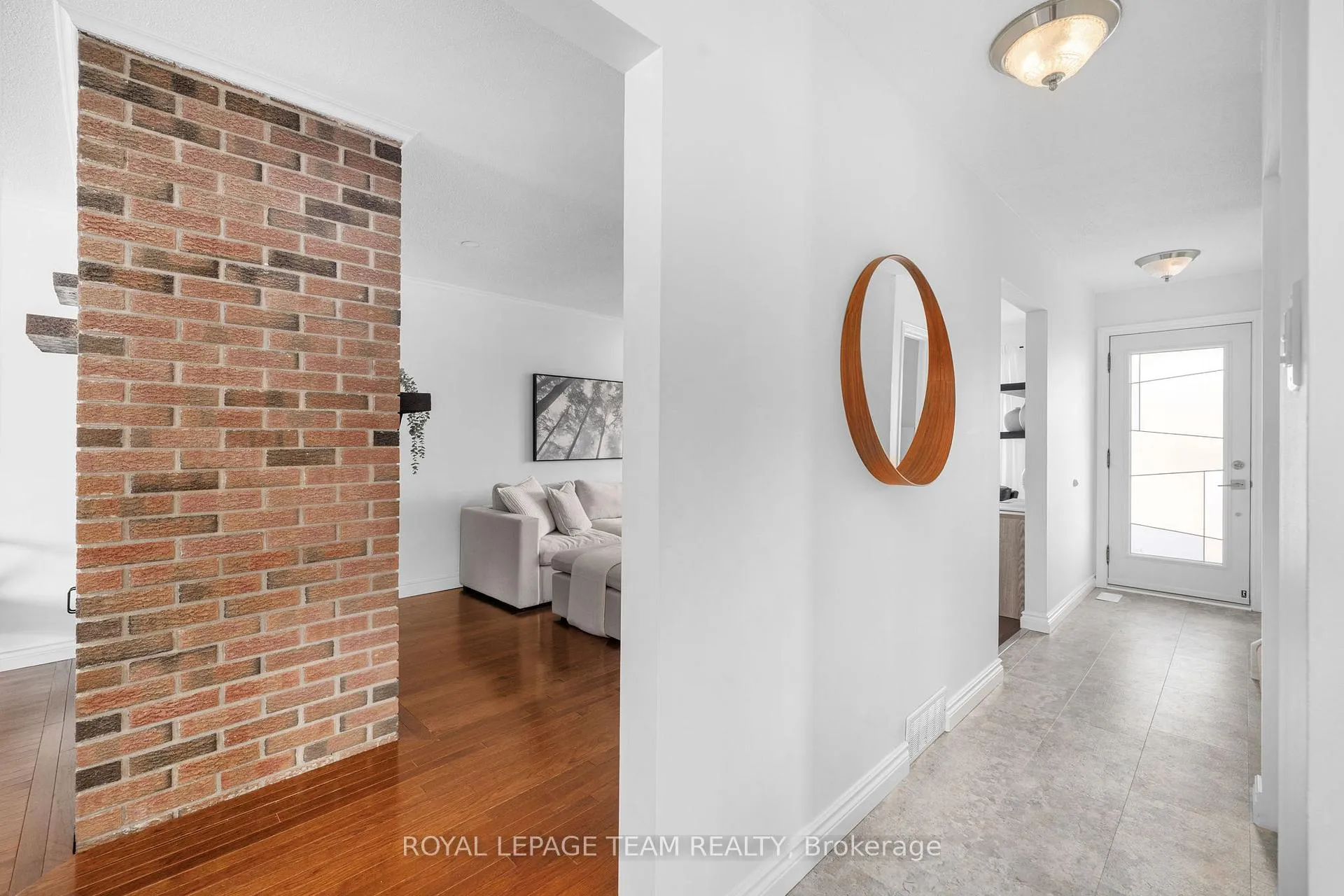 Photo 21 of 28 Conover Street, Ottawa, Craig Henry/Woodvale — HOMEH