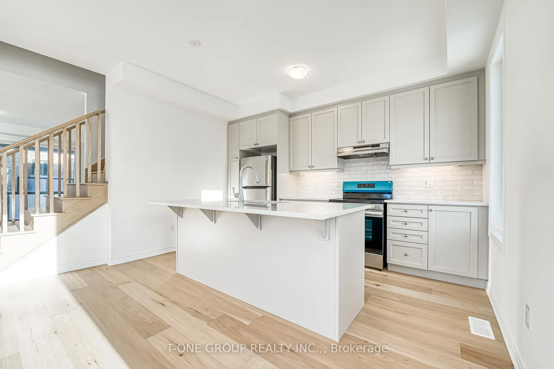 Photo 16 of 7 Sweet Pear Street, Markham, Rural Markham — HOMEH