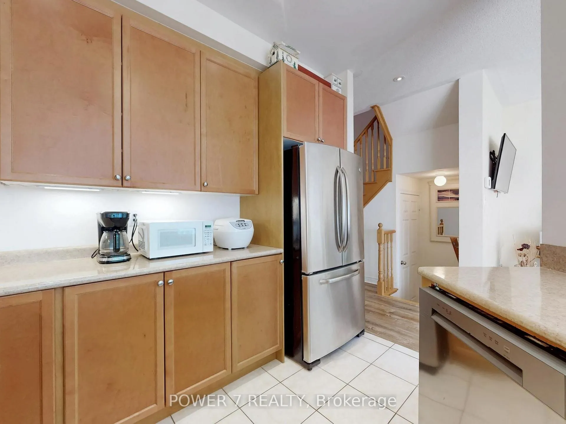 Photo 11 of 25 Black Locust Drive, Markham, Greensborough — HOMEH