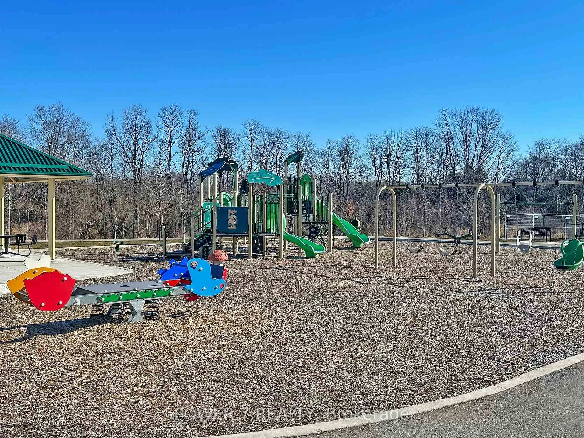 Photo 42 of 25 Black Locust Drive, Markham, Greensborough — HOMEH