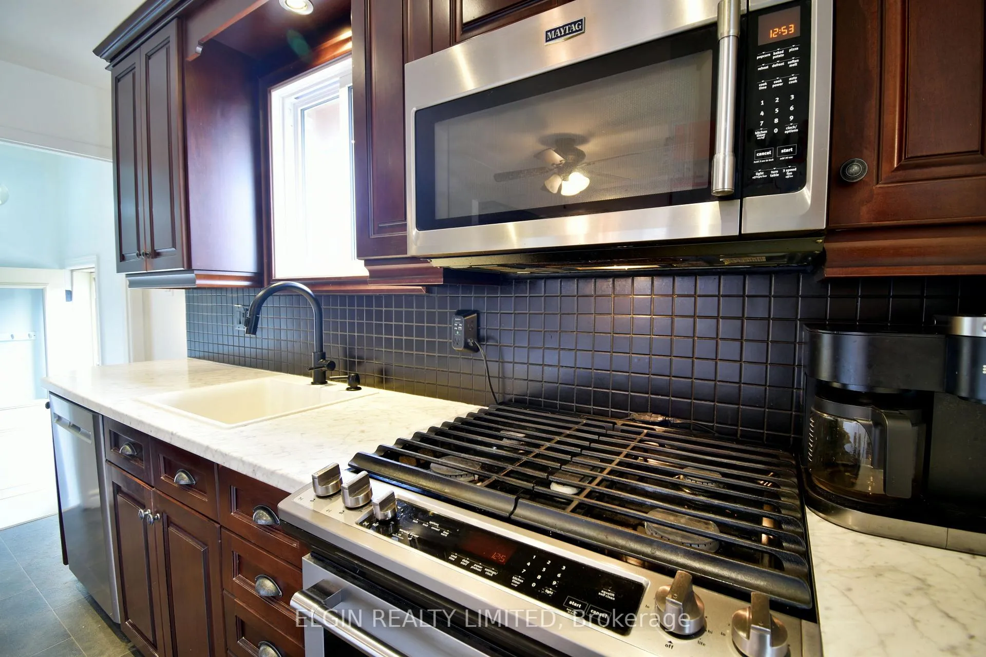 Photo 9 of 24 Dyer Street, St. Thomas — HOMEH