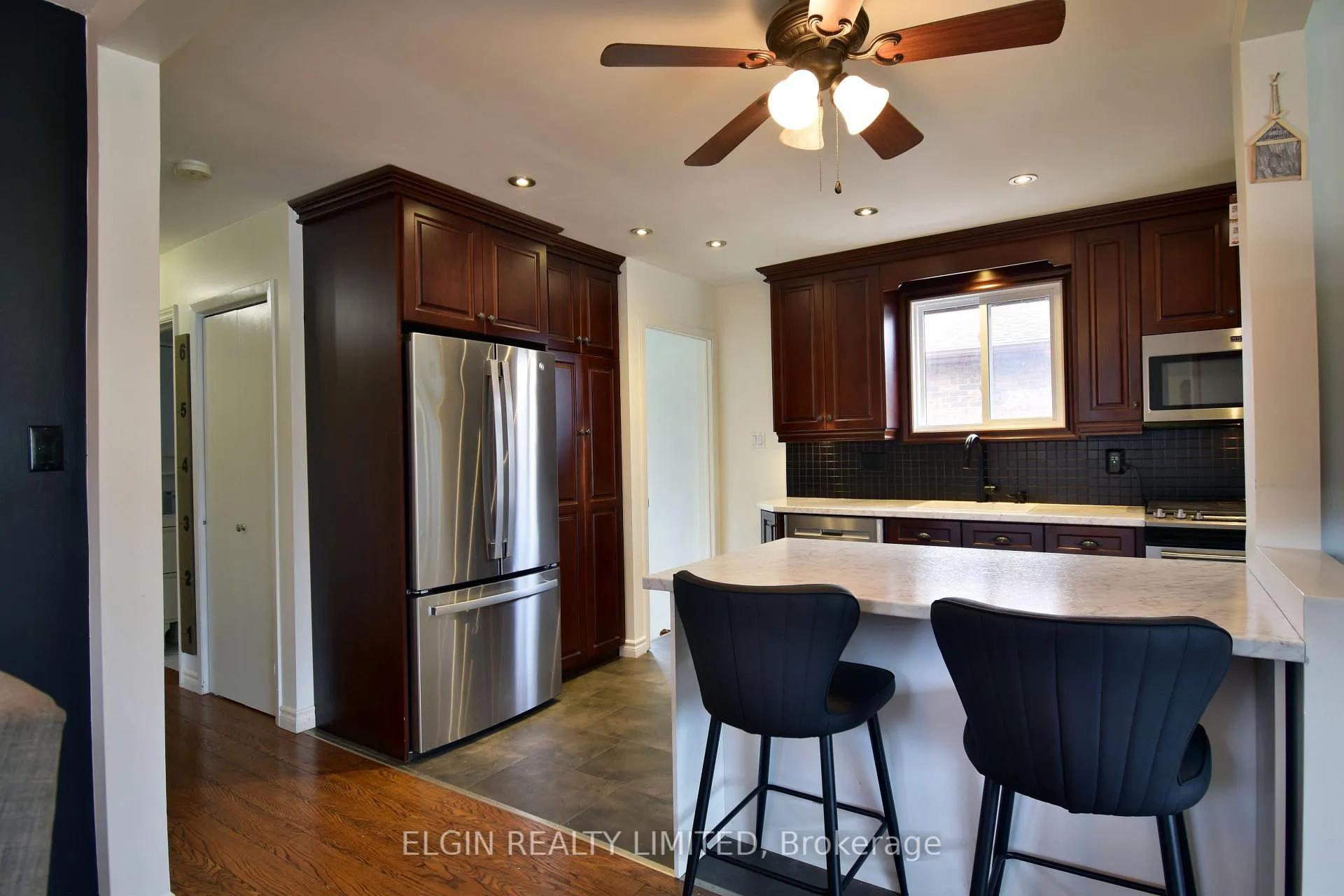 Photo 11 of 24 Dyer Street, St. Thomas — HOMEH