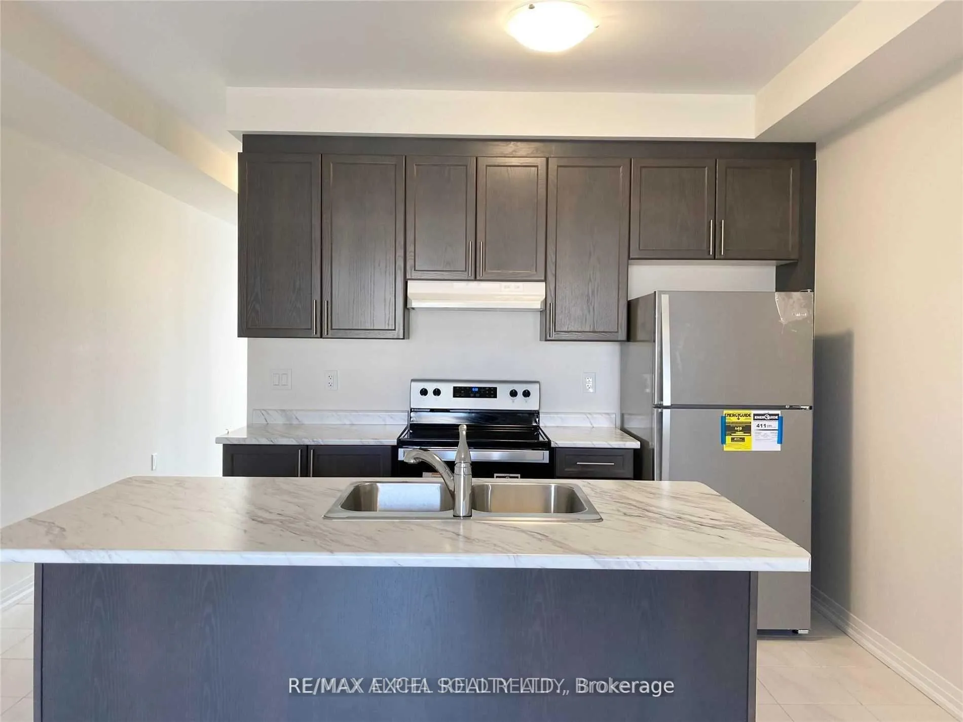 Photo 5 of 51 Saigen Lane, Markham, Box Grove — HOMEH