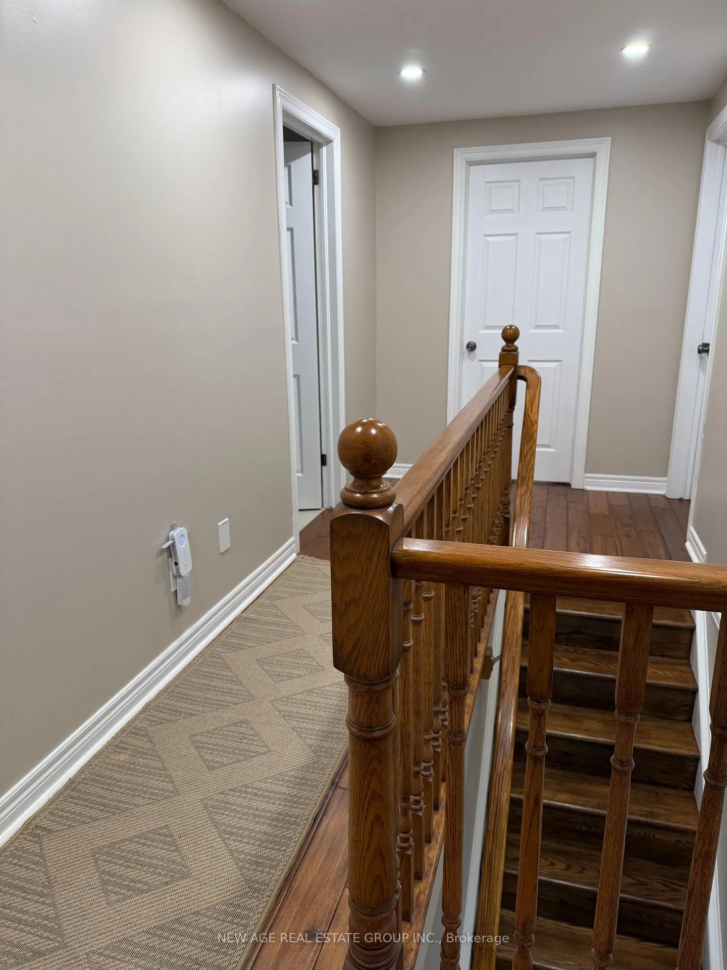 Photo 11 of 16 Linke Place, Guelph, Grange Road — HOMEH