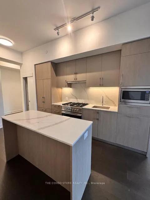 Photo 3 of Unit 301, 8 Manor Road W, Toronto, Yonge-Eglinton — HOMEH