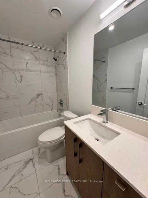 Photo 10 of Unit 301, 8 Manor Road W, Toronto, Yonge-Eglinton — HOMEH