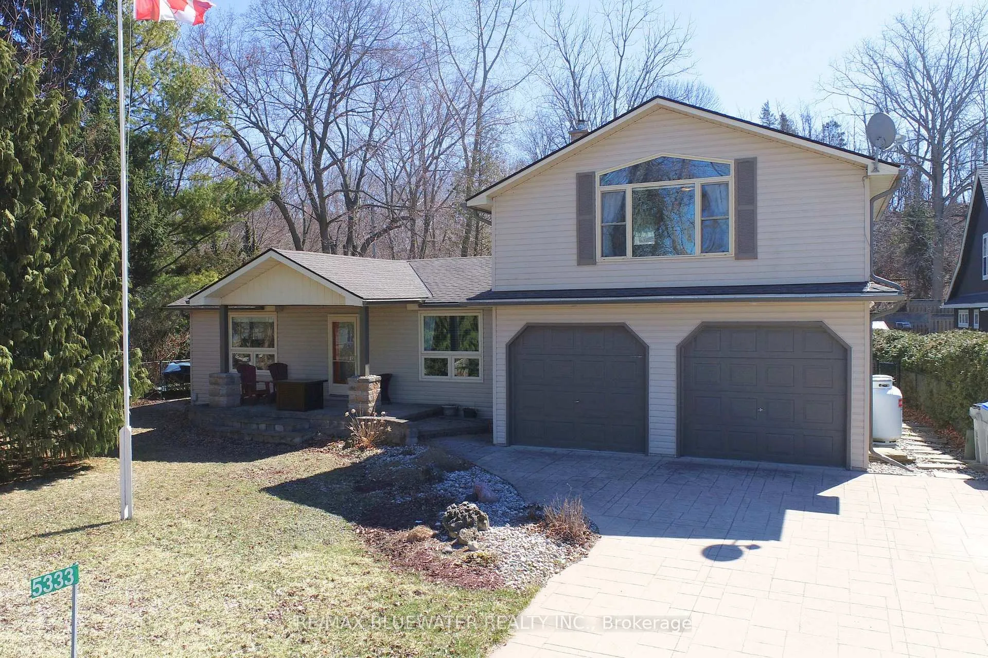 Photo 1 of 5333 Broadview Avenue, Lambton Shores — HOMEH