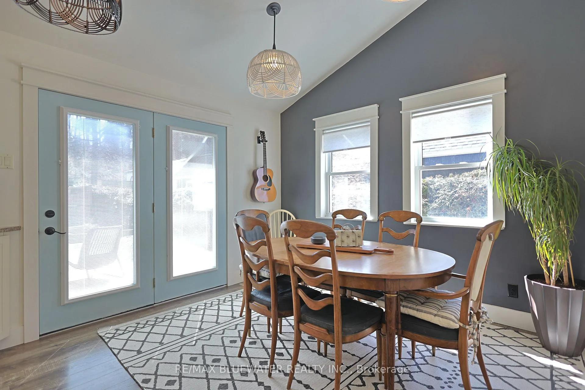 Photo 22 of 5333 Broadview Avenue, Lambton Shores — HOMEH
