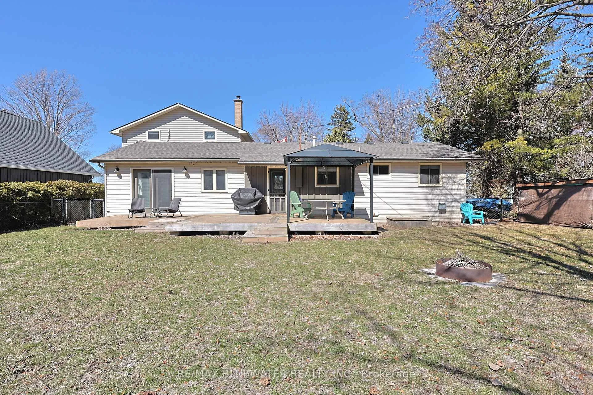 Photo 42 of 5333 Broadview Avenue, Lambton Shores — HOMEH
