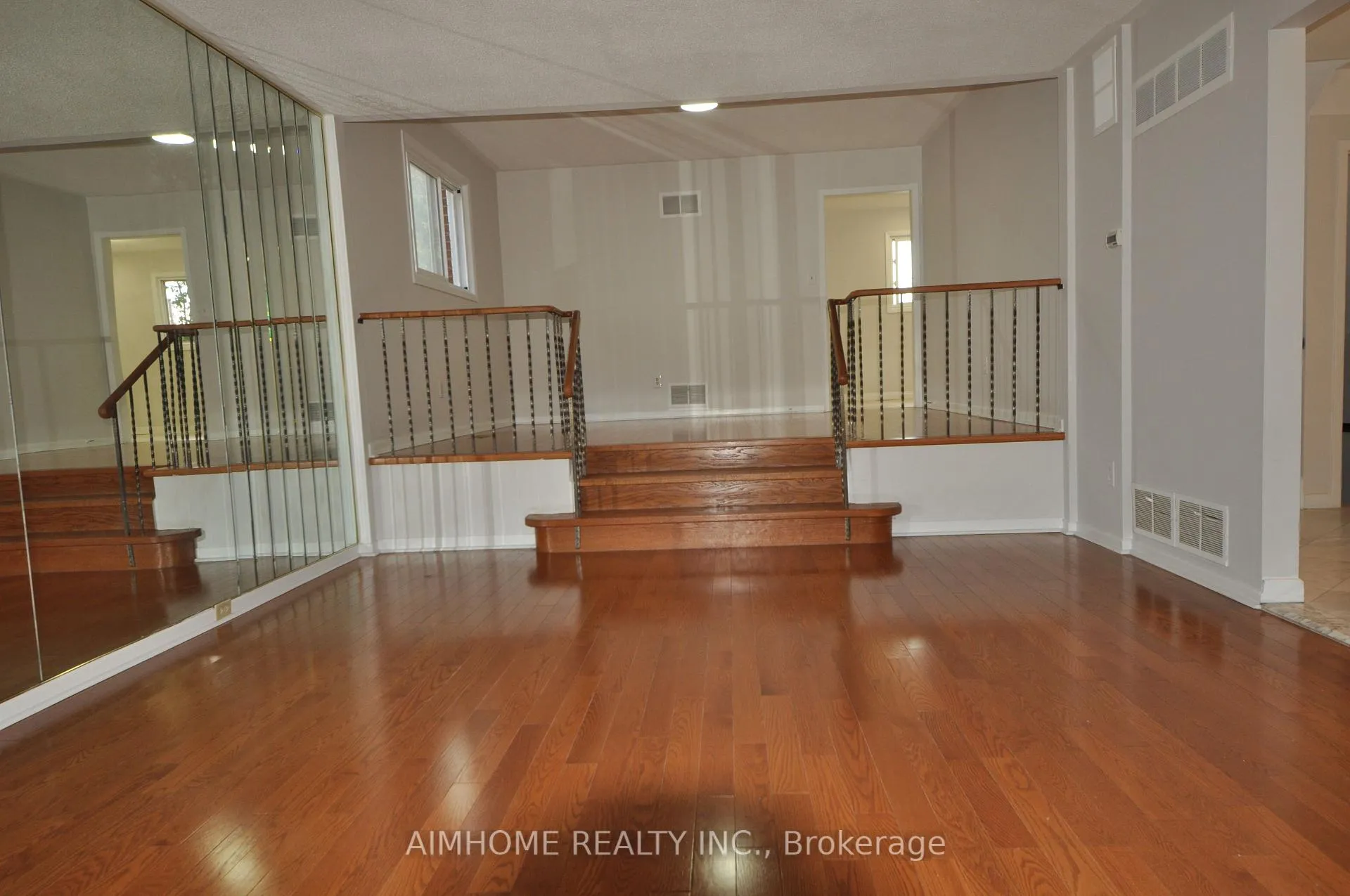 Photo 1 of 36 Flowervale Road, Markham, German Mills — HOMEH