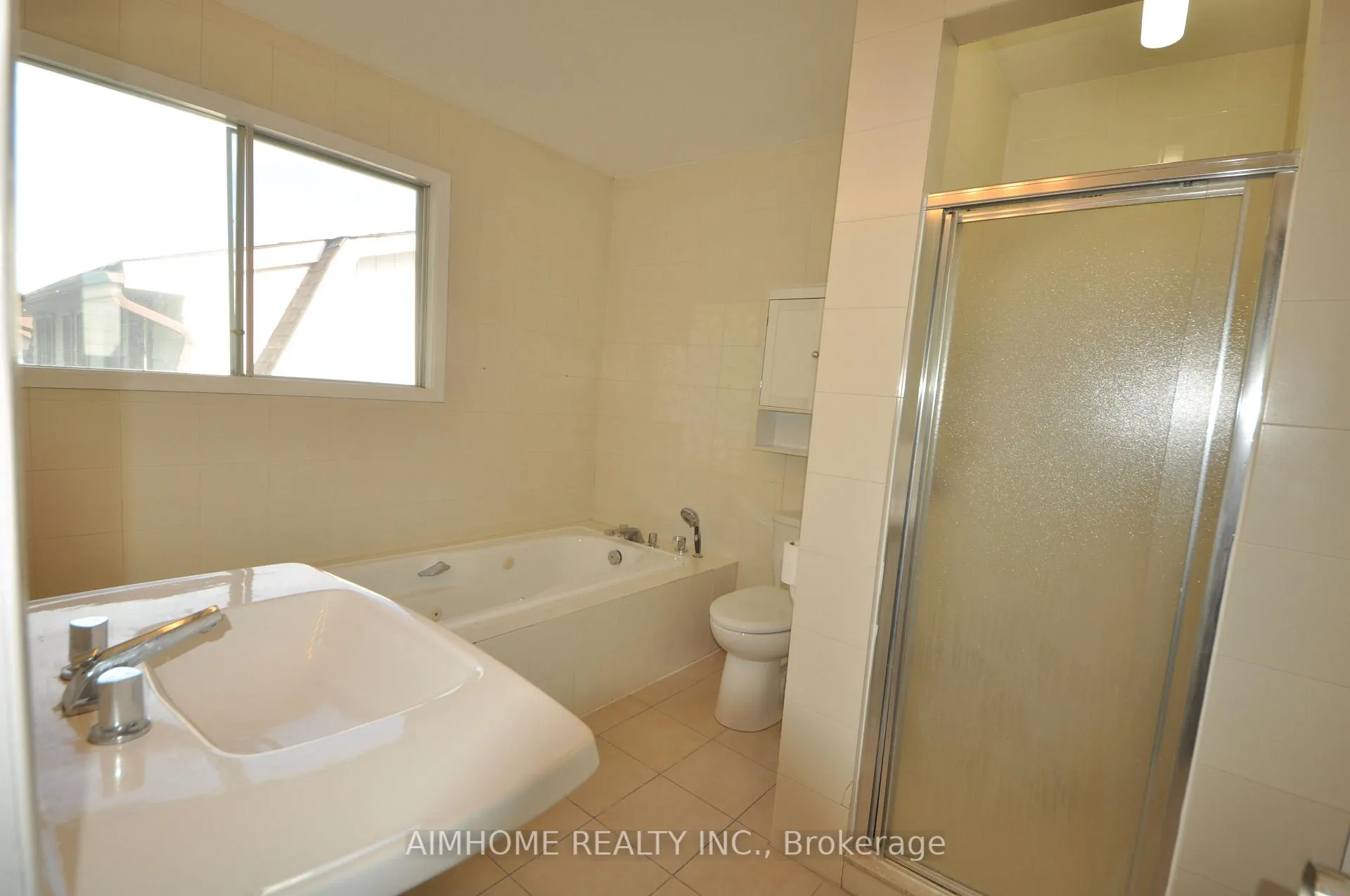 Photo 8 of 36 Flowervale Road, Markham, German Mills — HOMEH