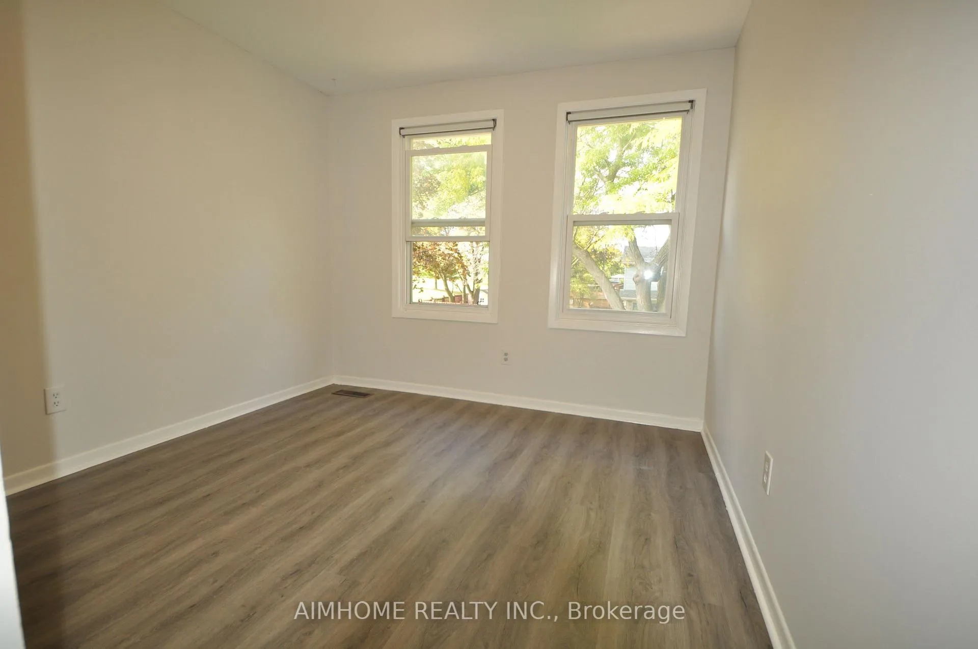 Photo 11 of 36 Flowervale Road, Markham, German Mills — HOMEH