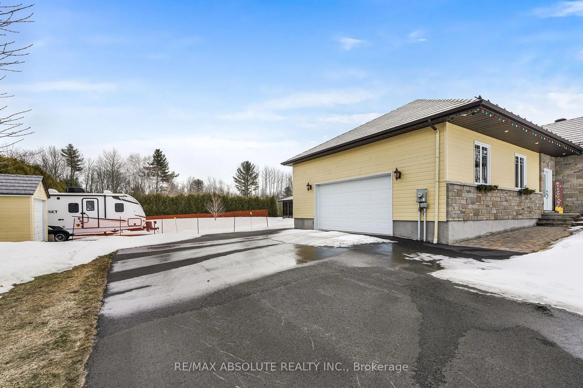 Photo 2 of 2655 Charbonneau Road, Champlain, Champlain Twp — HOMEH