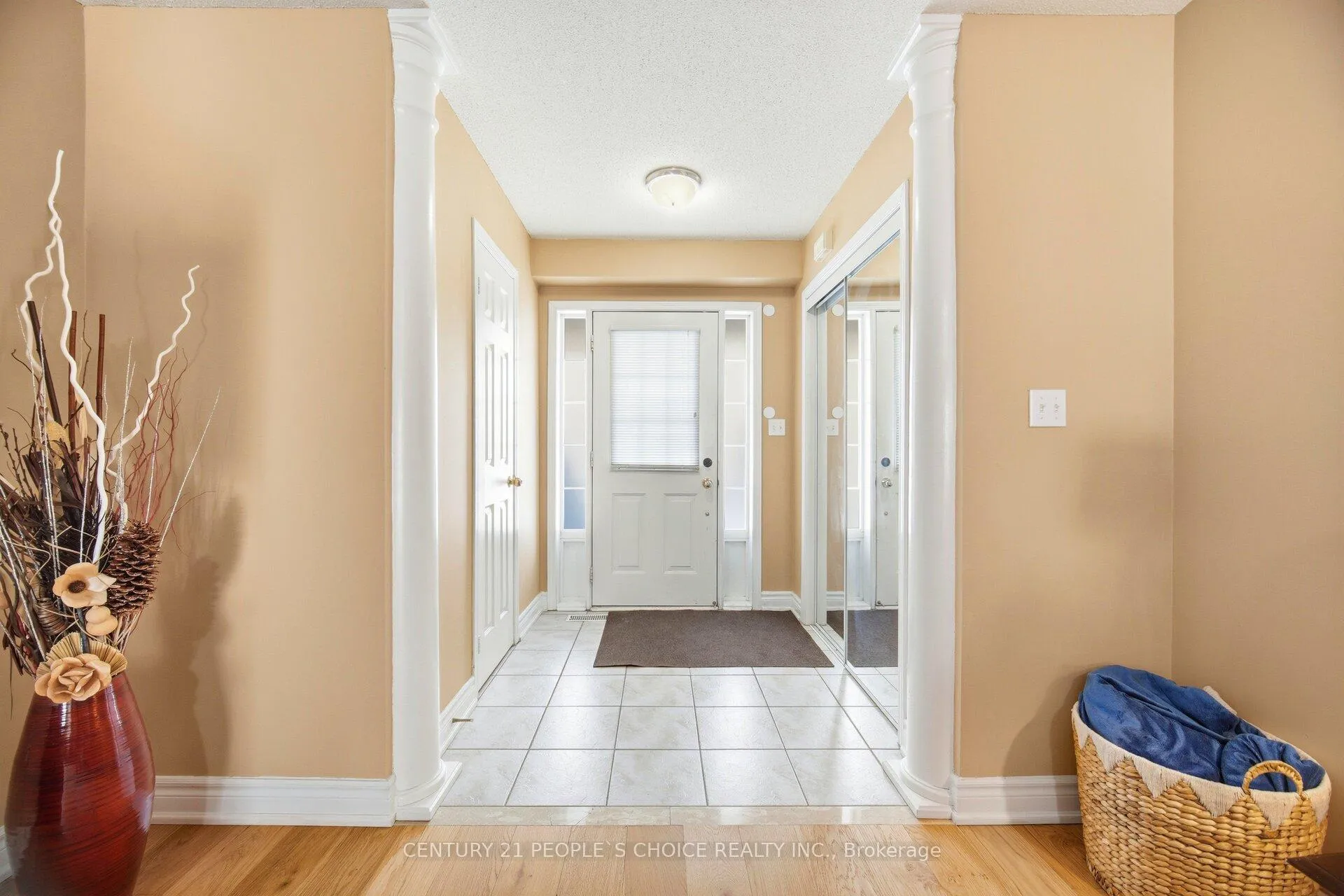 Photo 7 of 157 Panton Trail E, Milton, Dempsey — HOMEH