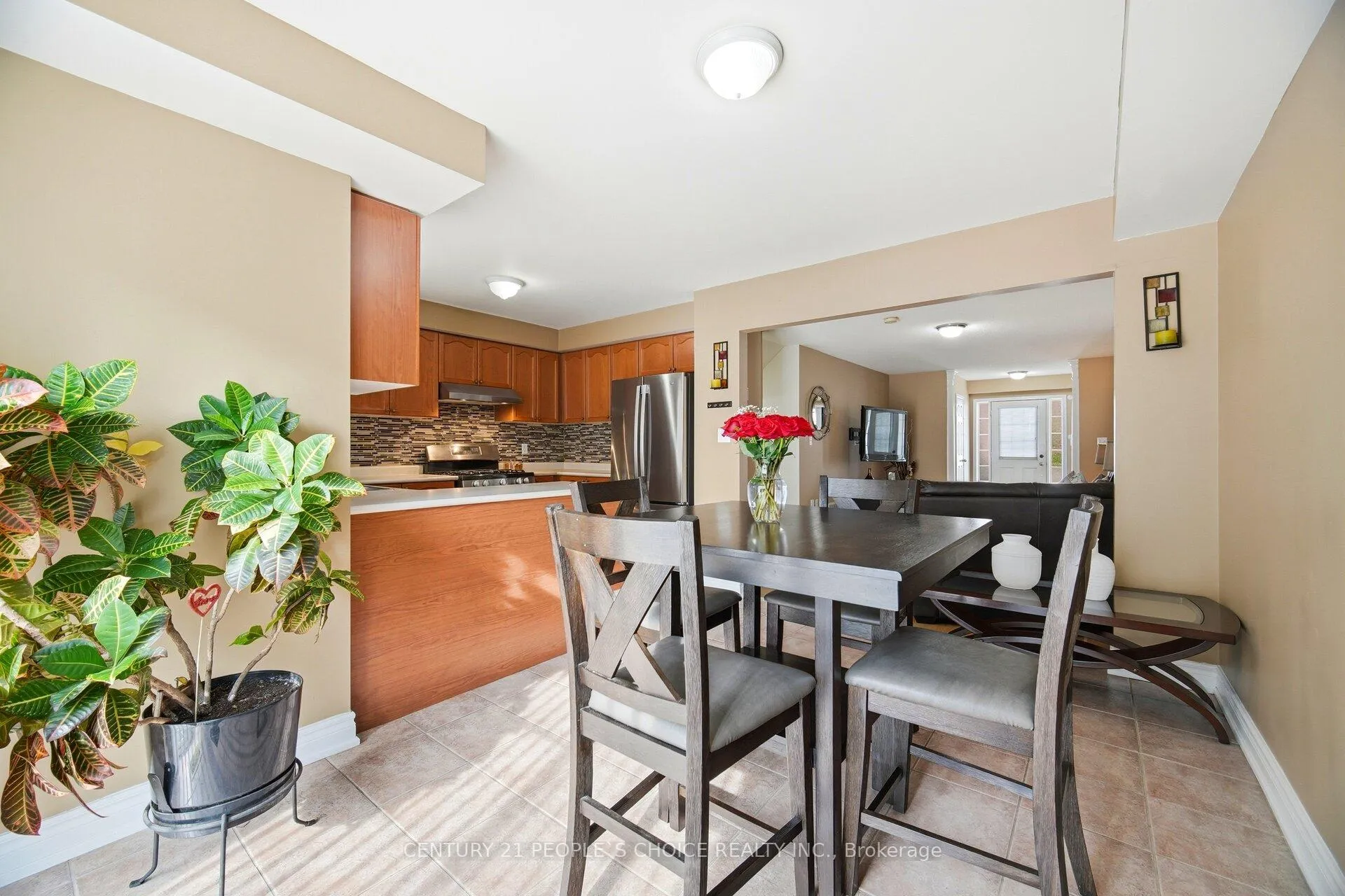Photo 13 of 157 Panton Trail E, Milton, Dempsey — HOMEH