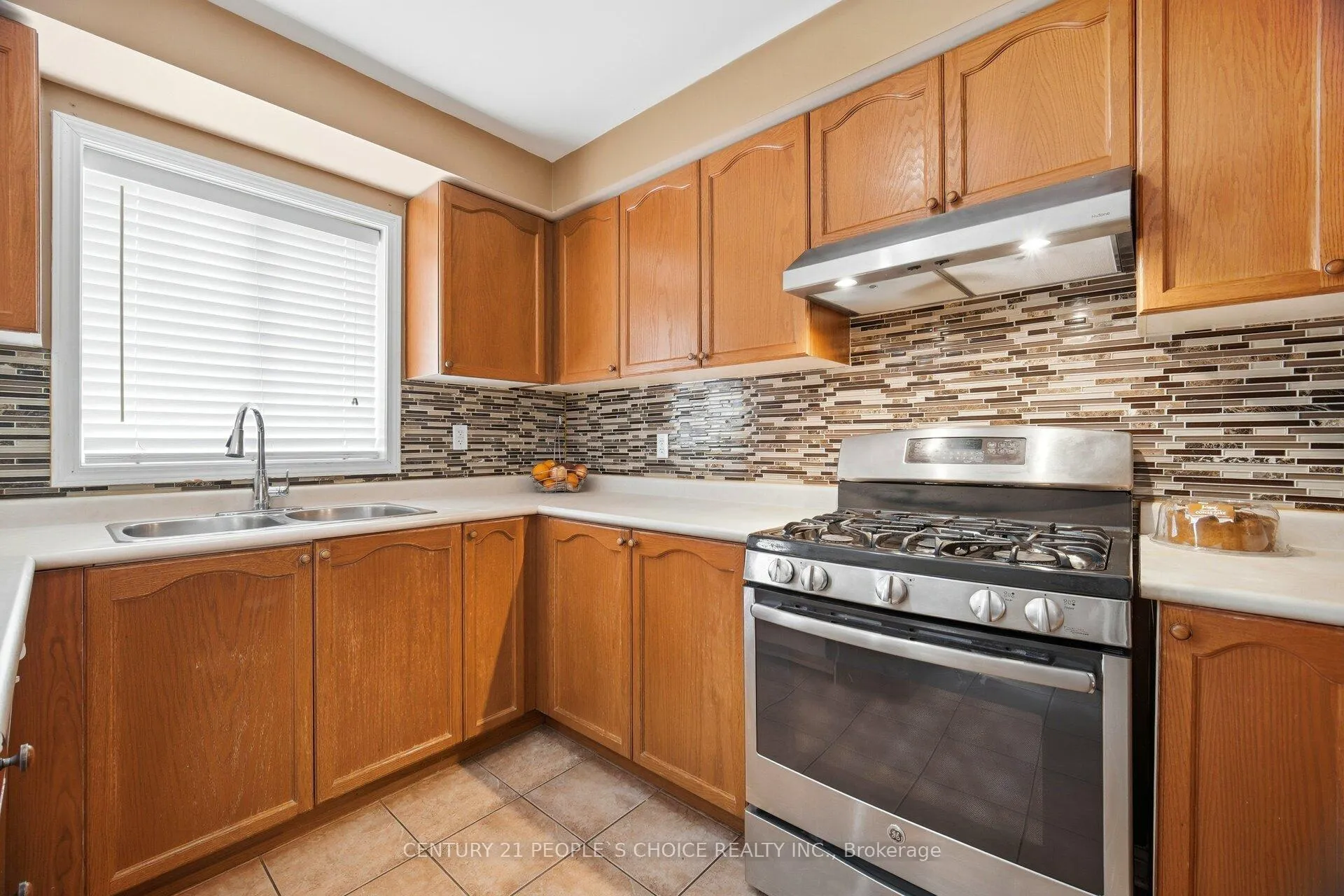 Photo 17 of 157 Panton Trail E, Milton, Dempsey — HOMEH