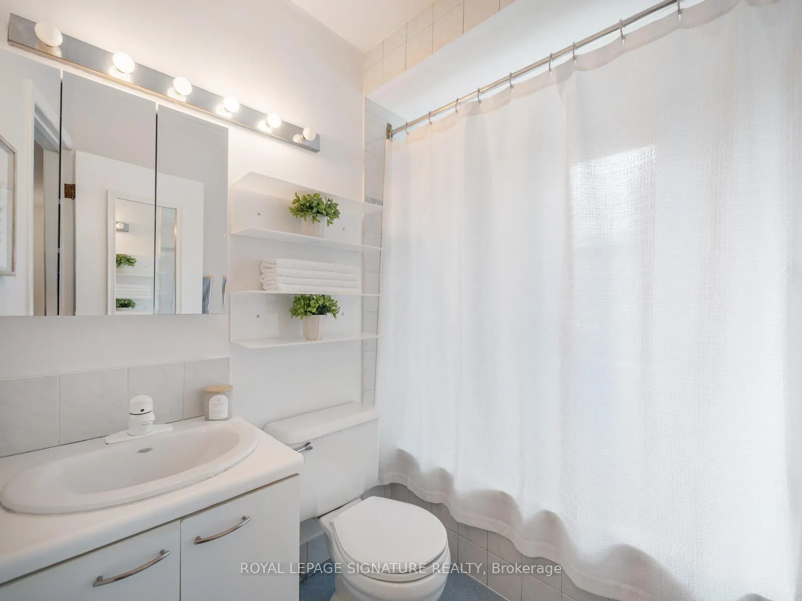 Photo 19 of 487 Sackville Street, Toronto, Cabbagetown-South St. James Town — HOMEH