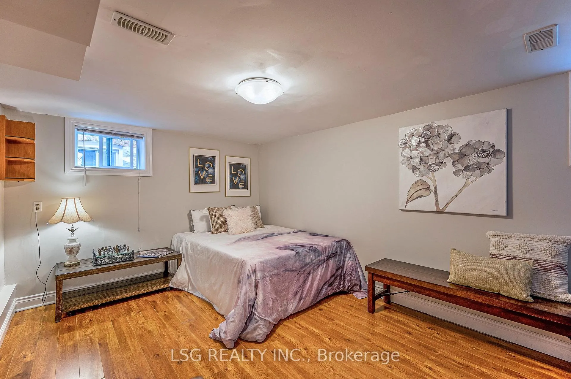 Photo 7 of Unit Lower, 182 Lawrence Avenue W, Toronto, Lawrence Park North — HOMEH