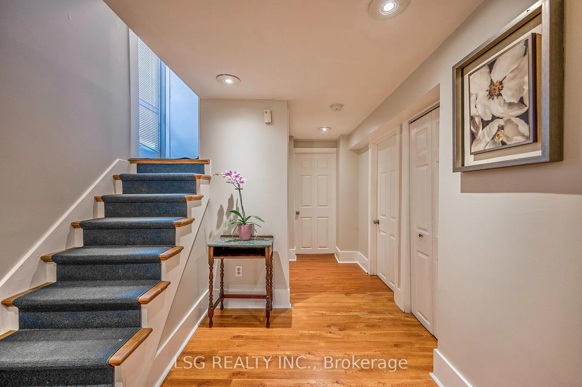 Photo 11 of Unit Lower, 182 Lawrence Avenue W, Toronto, Lawrence Park North — HOMEH