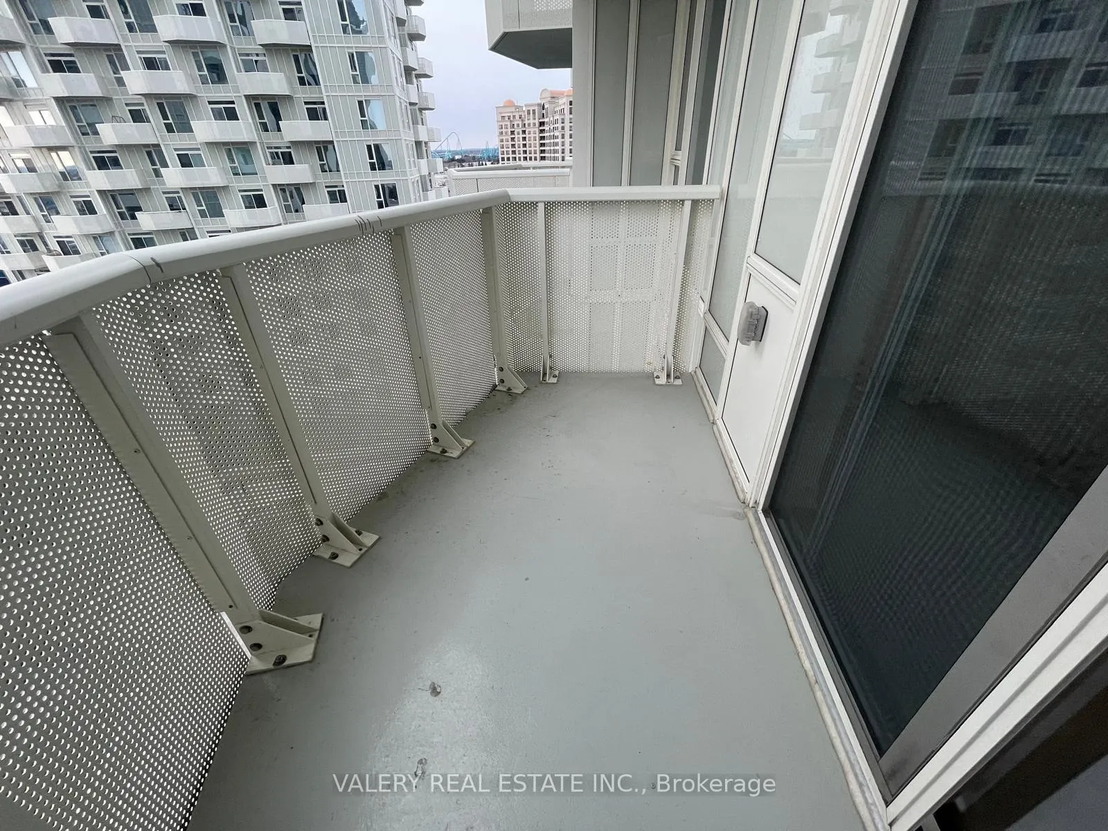 Photo 23 of Unit 1001, 474 Caldari Road, Vaughan, Concord — HOMEH