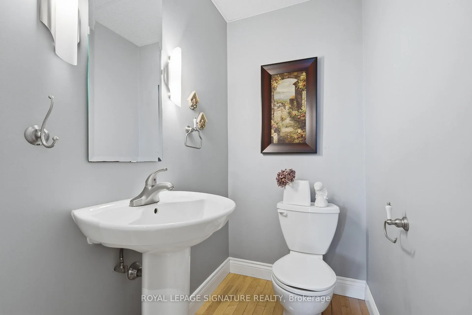 Photo 6 of 127 Snowshoe Crescent, Markham, German Mills — HOMEH