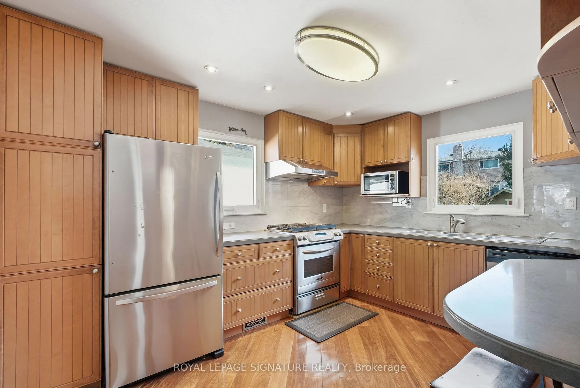 Photo 9 of 127 Snowshoe Crescent, Markham, German Mills — HOMEH