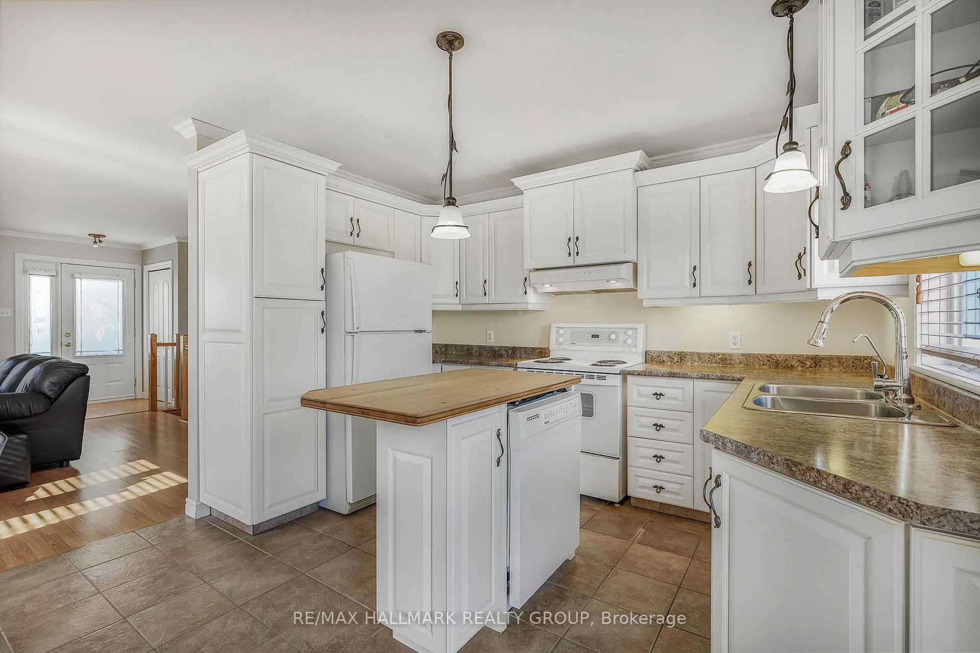 Photo 14 of 1521 County Road 4, Champlain, L'Orignal — HOMEH