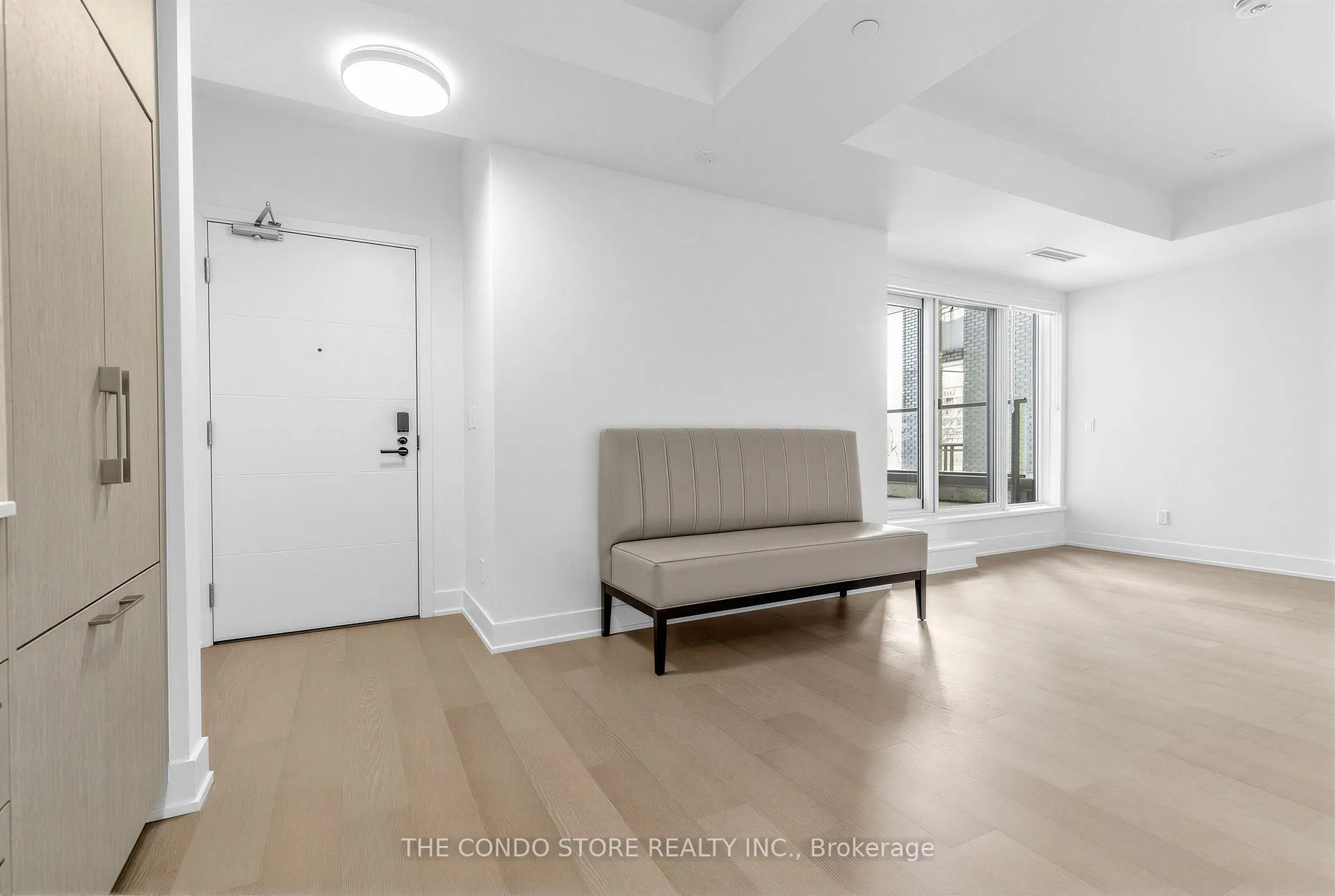 Photo 7 of Unit 406, 8 Manor Road W, Toronto, Yonge-Eglinton — HOMEH