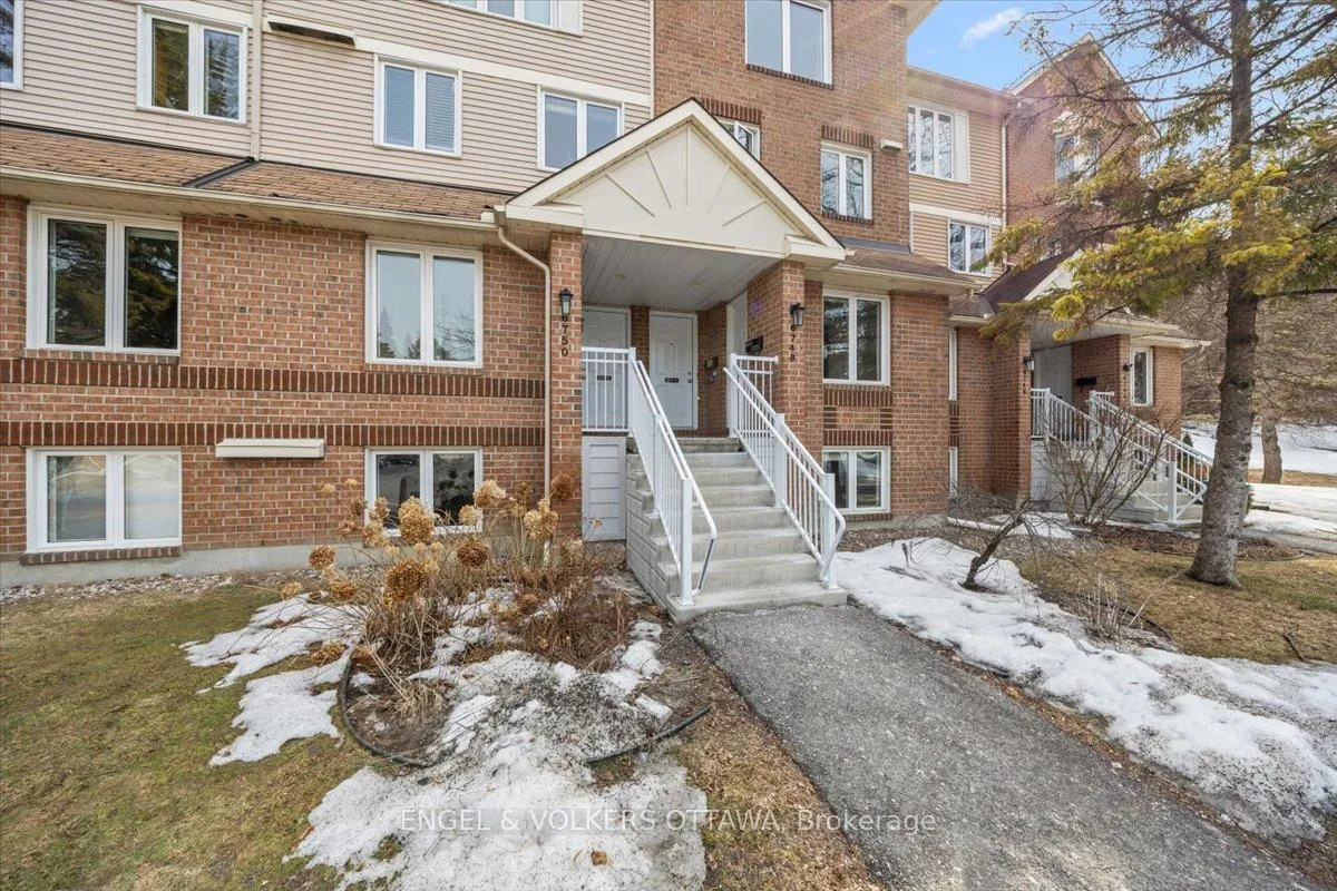 Photo 2 of Unit A, 6748 Jeanne D'arc Boulevard, Ottawa, Convent Glen North — HOMEH
