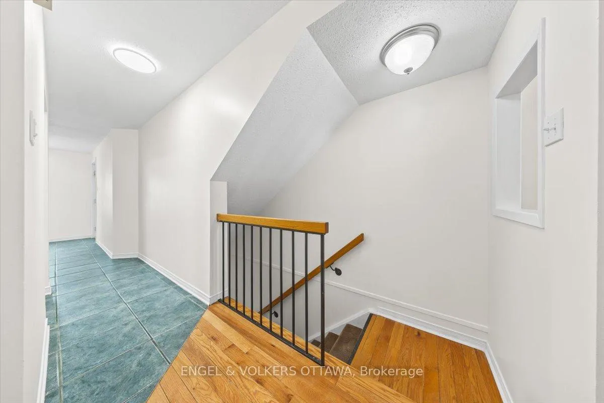 Photo 15 of Unit A, 6748 Jeanne D'arc Boulevard, Ottawa, Convent Glen North — HOMEH