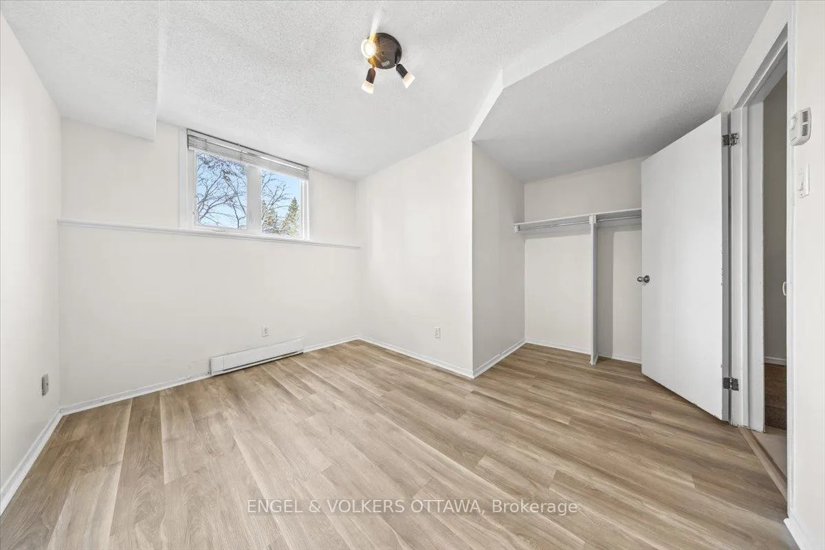 Photo 22 of Unit A, 6748 Jeanne D'arc Boulevard, Ottawa, Convent Glen North — HOMEH