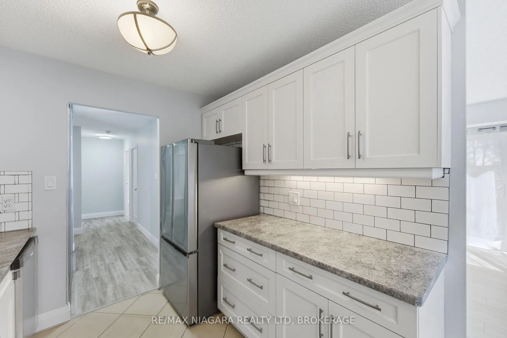 Photo 13 of Unit 109, 7 Gale Crescent, St. Catharines, E. Chester — HOMEH