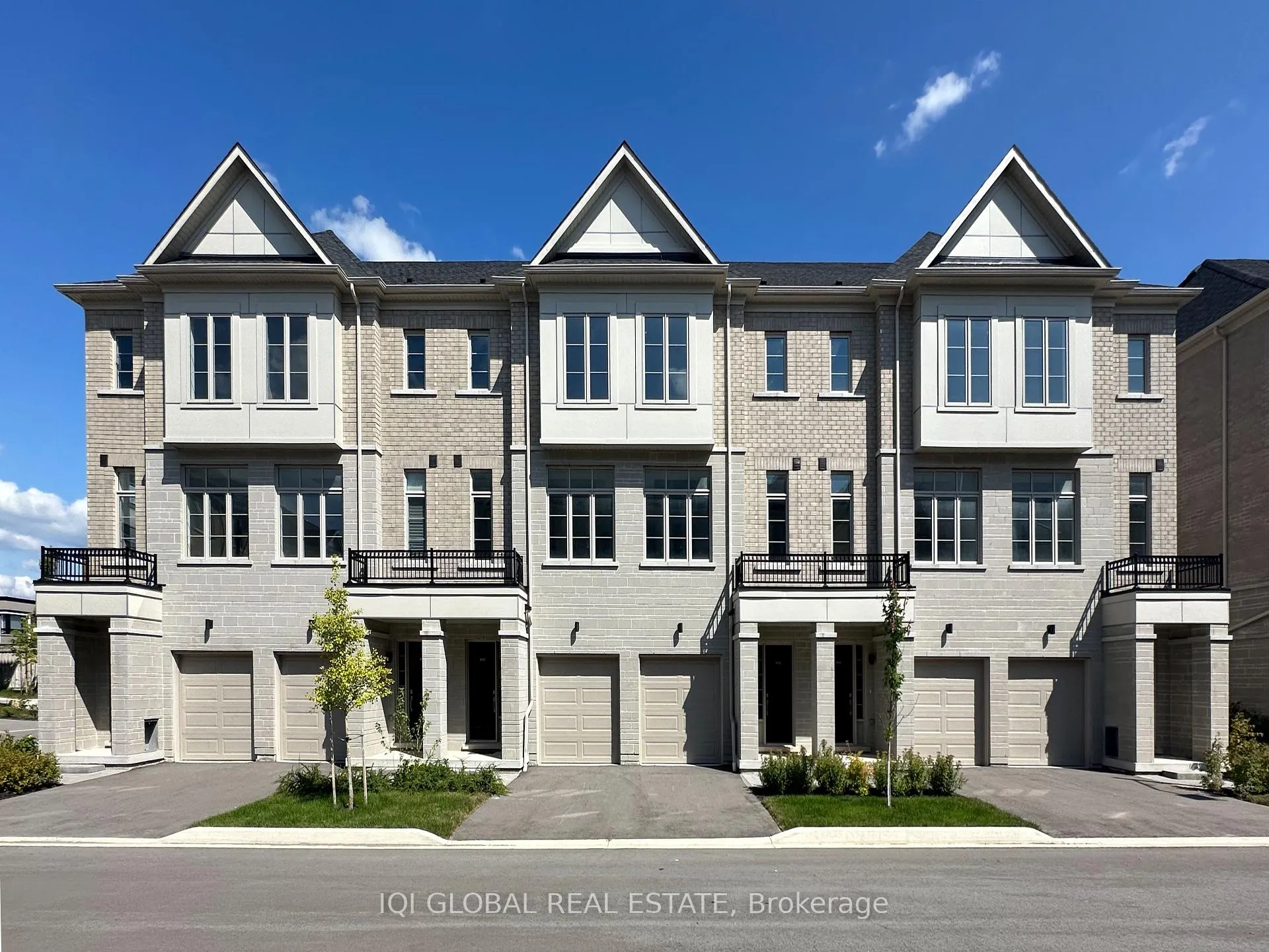 Photo 1 of Unit 404, 1655 Palmers Sawmill Road, Pickering, Duffin Heights — HOMEH
