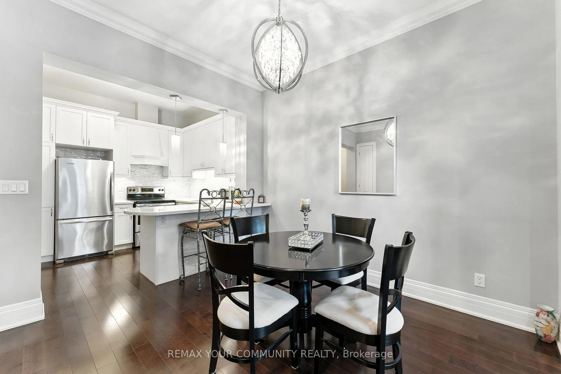 Photo 2 of Unit 101, 80 Burns Boulevard, King, King City — HOMEH
