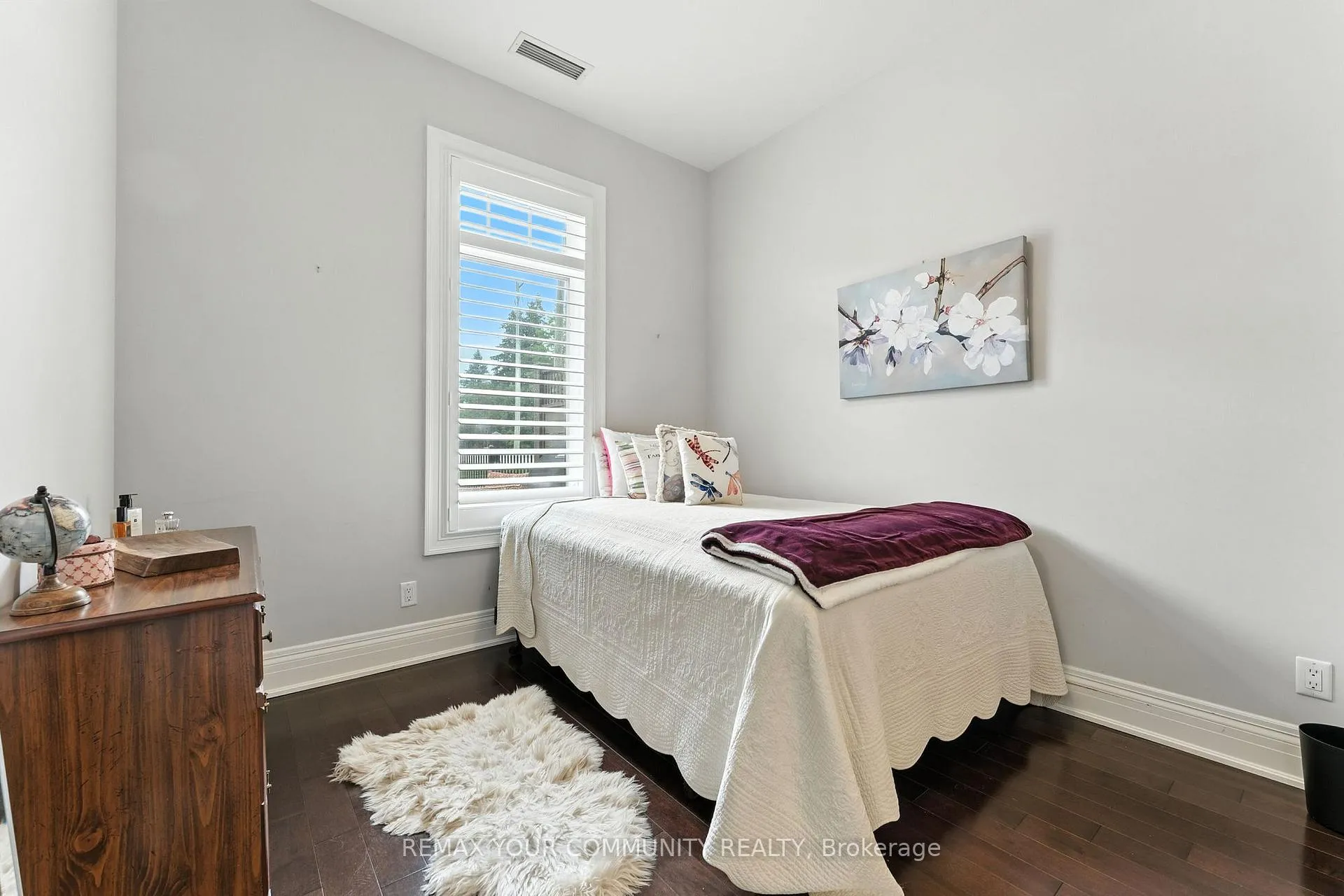 Photo 12 of Unit 101, 80 Burns Boulevard, King, King City — HOMEH