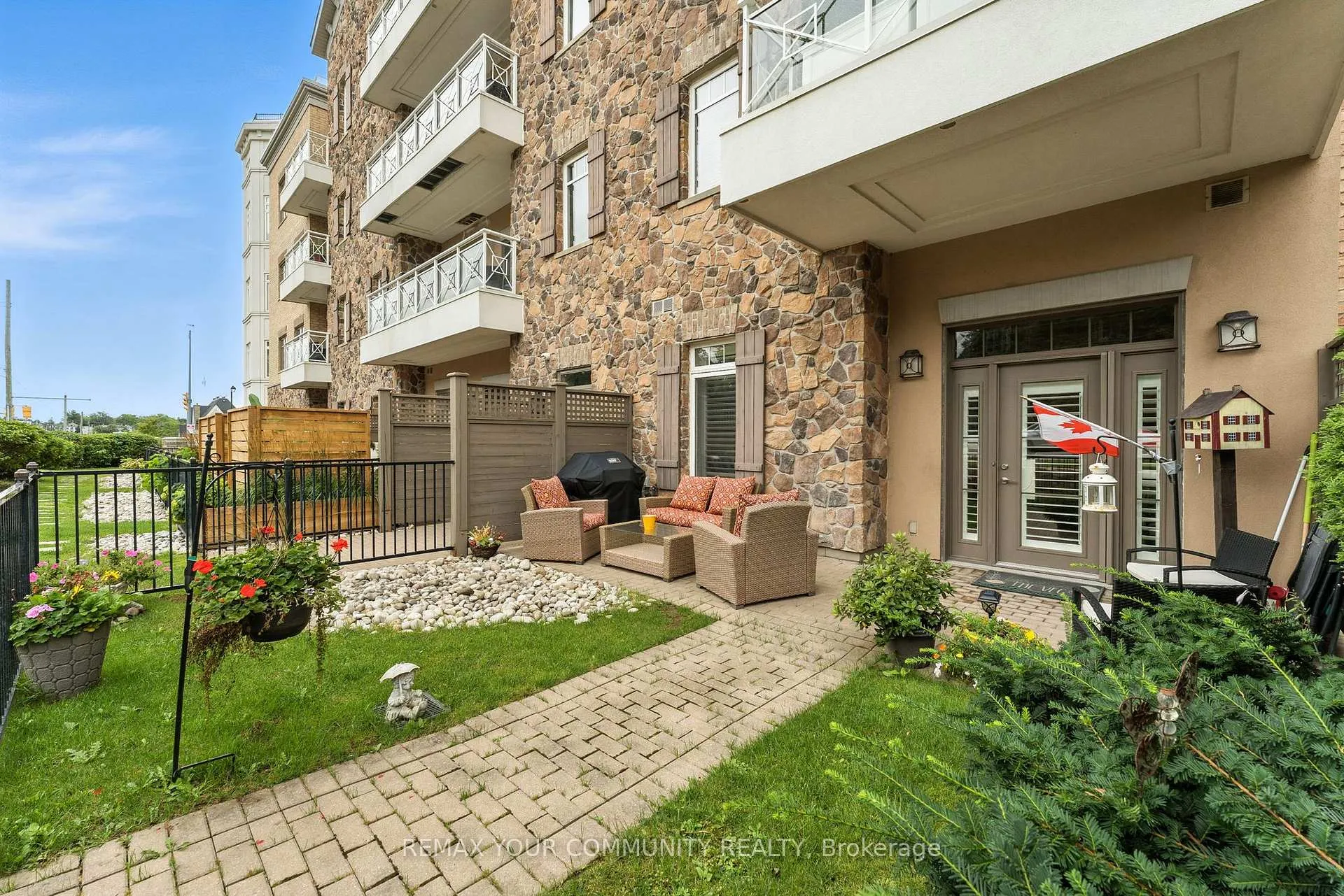 Photo 13 of Unit 101, 80 Burns Boulevard, King, King City — HOMEH