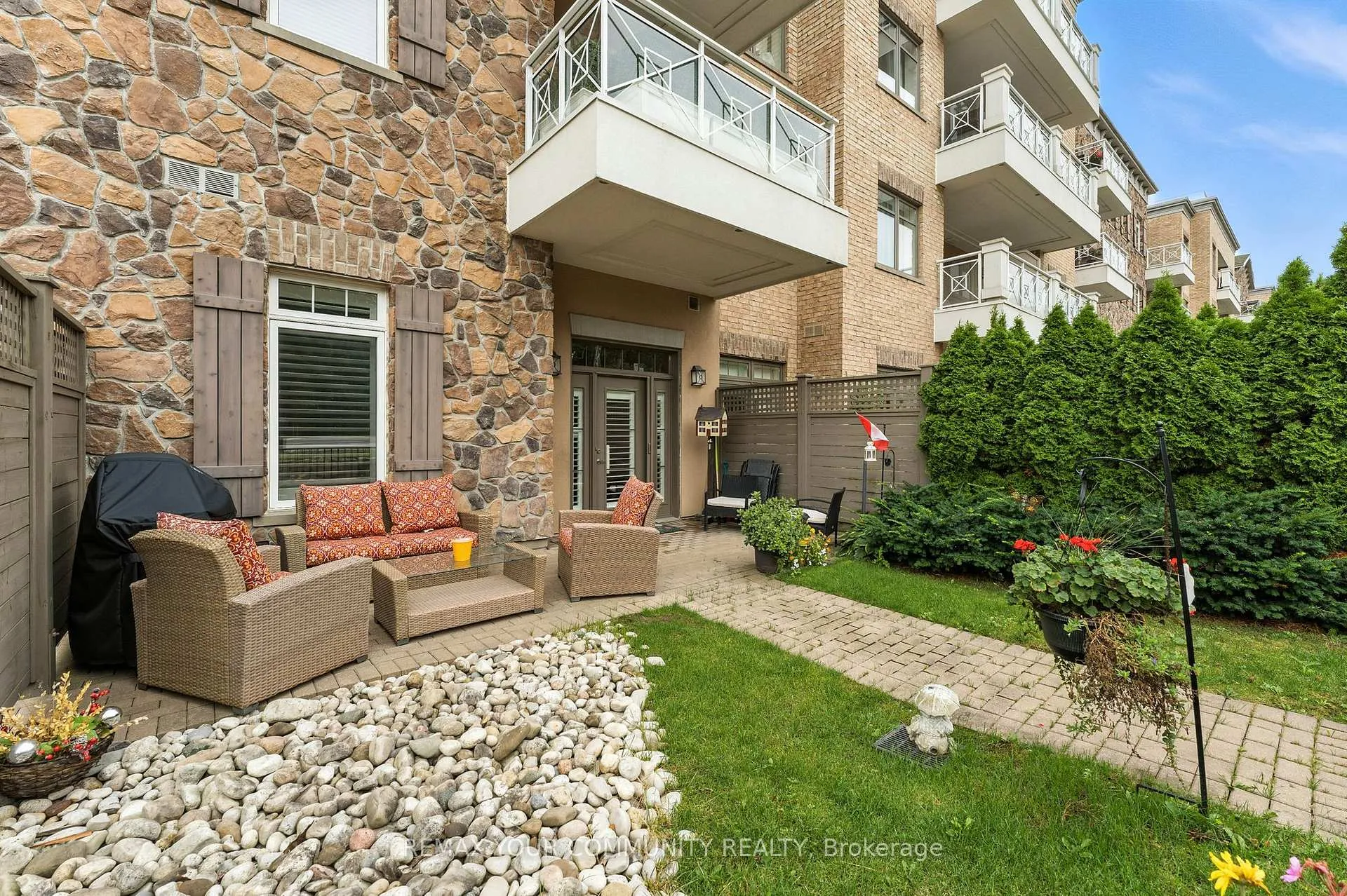 Photo 14 of Unit 101, 80 Burns Boulevard, King, King City — HOMEH