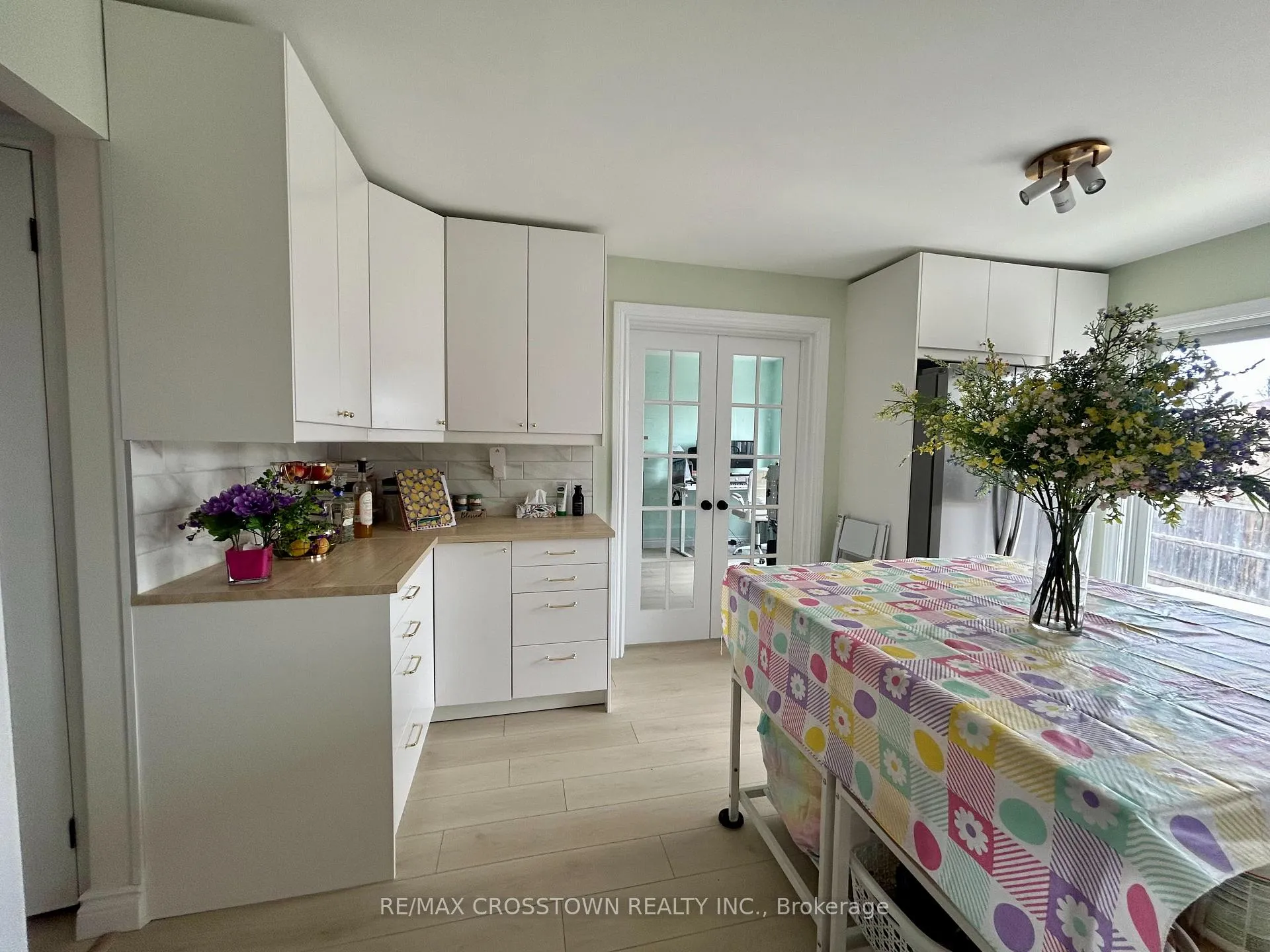 Photo 12 of Unit Main, 32 Ryan Court, Barrie, Little Lake — HOMEH