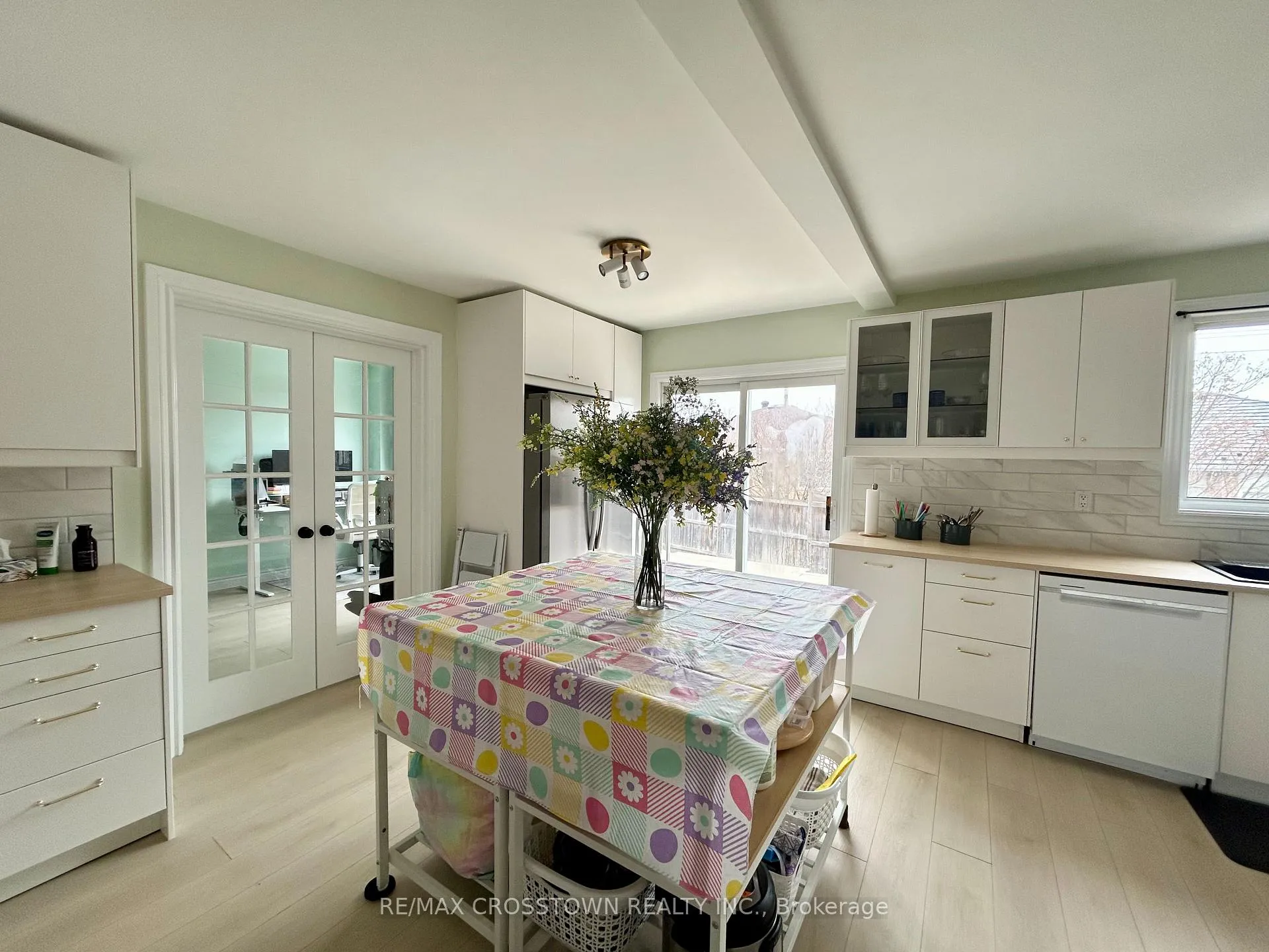 Photo 13 of Unit Main, 32 Ryan Court, Barrie, Little Lake — HOMEH