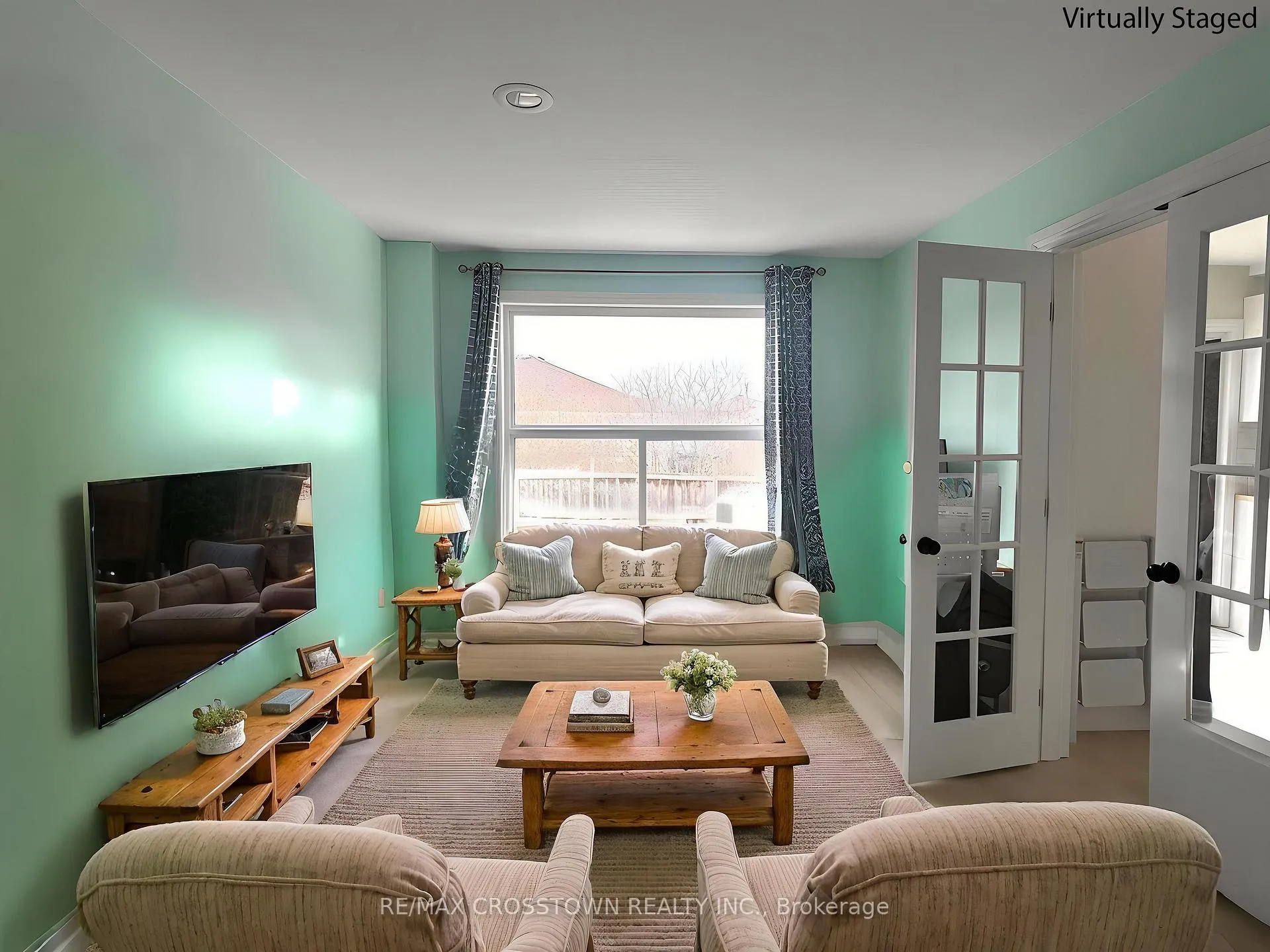 Photo 15 of Unit Main, 32 Ryan Court, Barrie, Little Lake — HOMEH