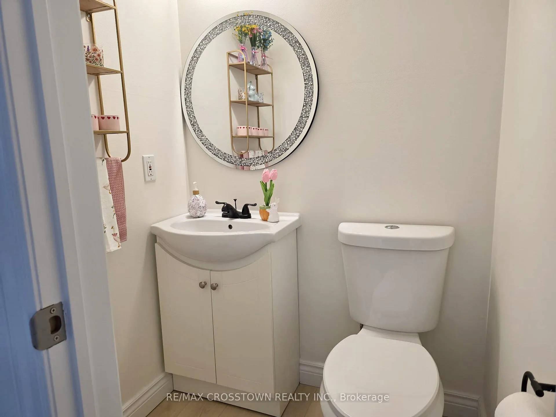 Photo 16 of Unit Main, 32 Ryan Court, Barrie, Little Lake — HOMEH