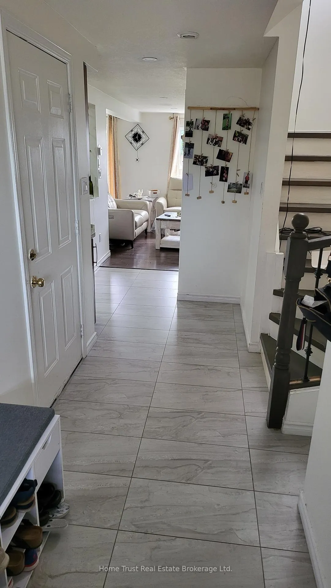 Photo 3 of 145 Stephanie Drive, Guelph, Willow West/Sugarbush/West Acres — HOMEH