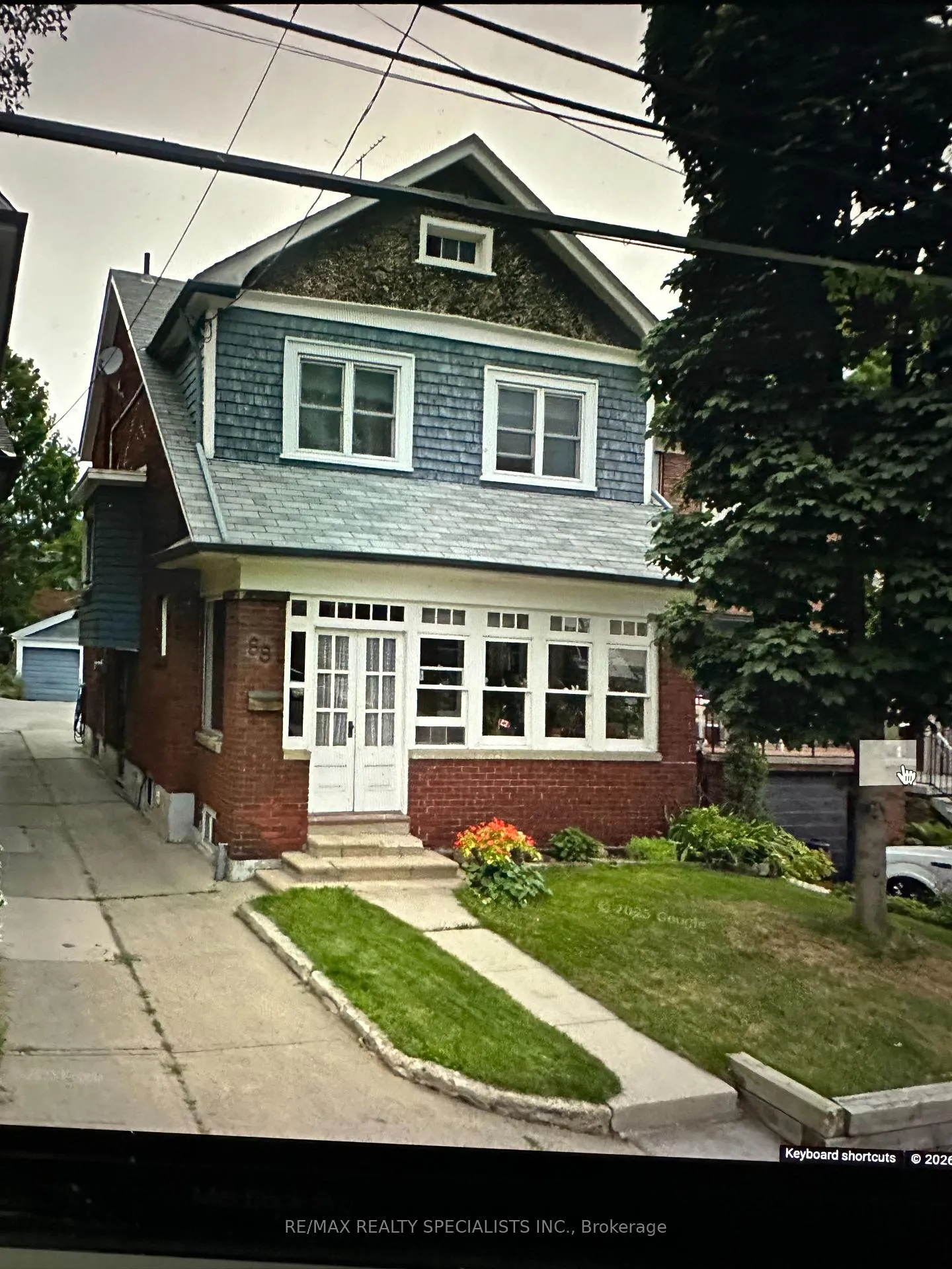 Photo 2 of 88 Deforest Road, Toronto, High Park-Swansea — HOMEH