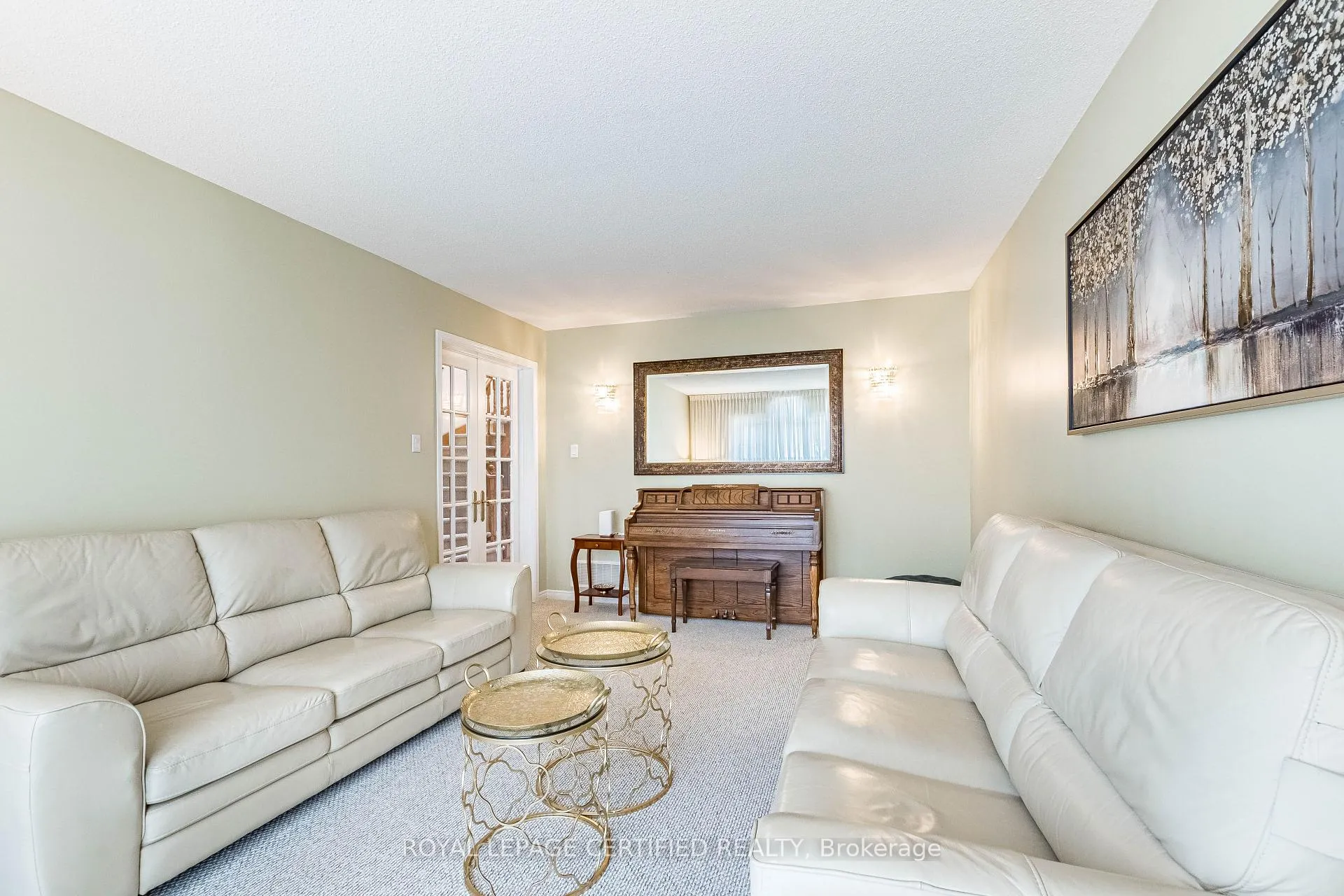 Photo 8 of 48 Fernbrook Crescent, Brampton, Snelgrove — HOMEH