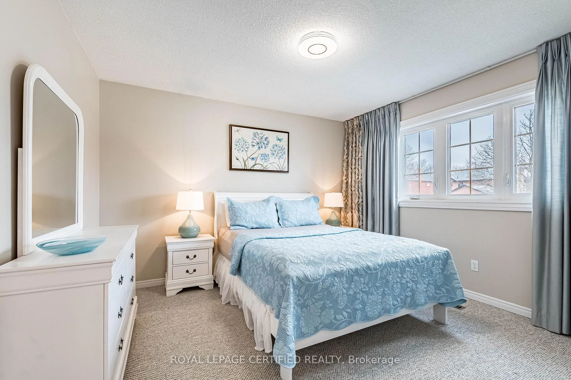 Photo 31 of 48 Fernbrook Crescent, Brampton, Snelgrove — HOMEH