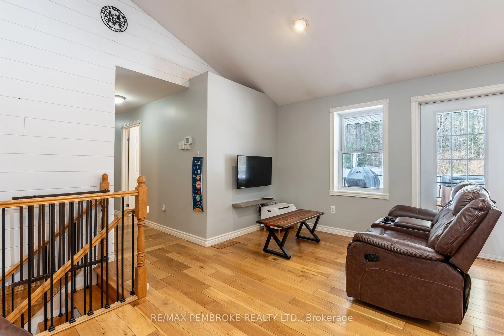 Photo 26 of 226 Eichstaedt Road, Petawawa — HOMEH