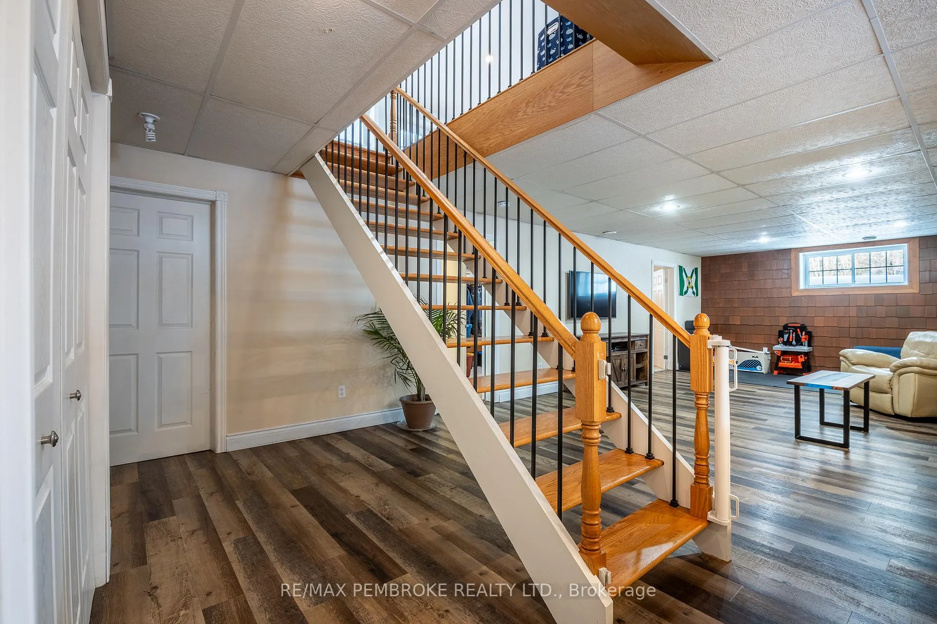 Photo 38 of 226 Eichstaedt Road, Petawawa — HOMEH