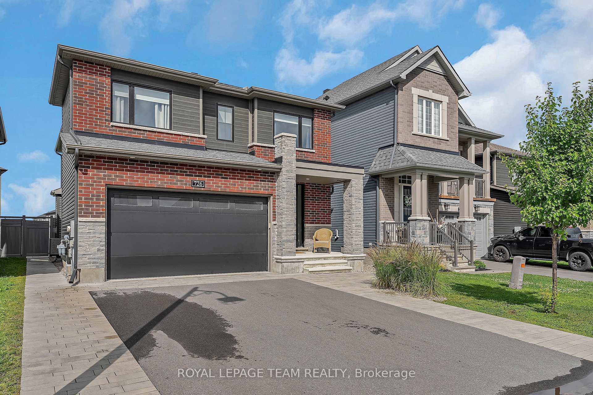 Photo 2 of 726 Coast Circle, Ottawa, Mahogany Community — HOMEH