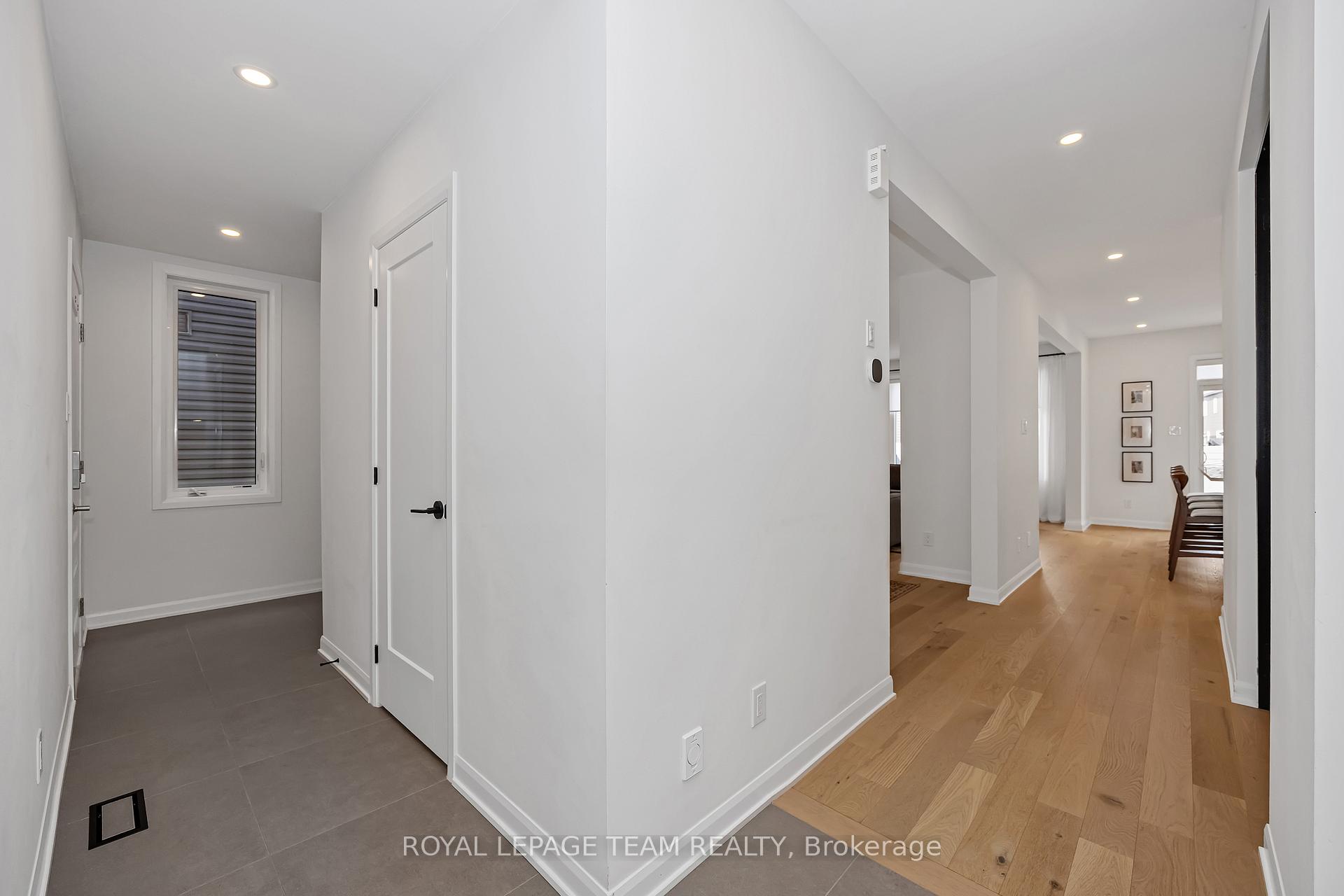 Photo 8 of 726 Coast Circle, Ottawa, Mahogany Community — HOMEH